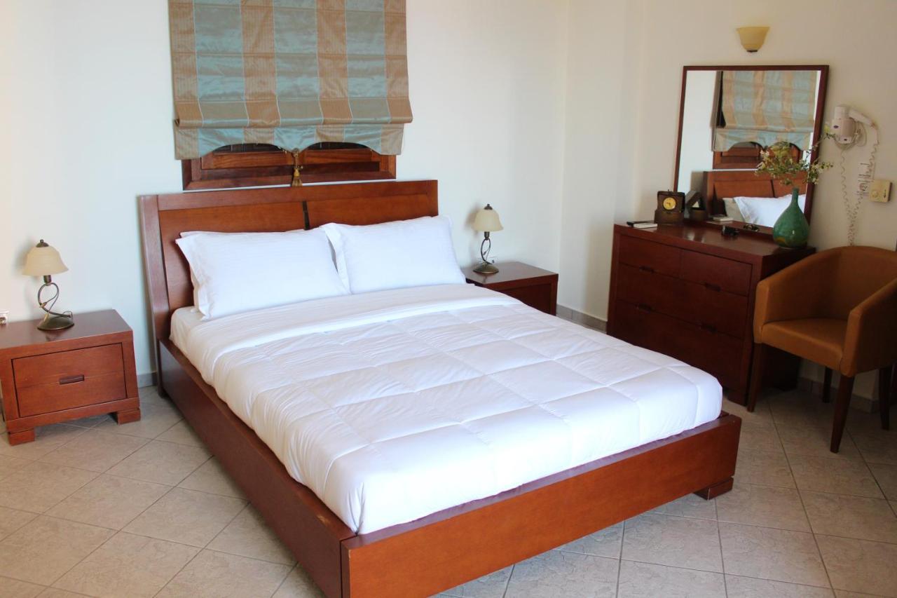 Koróni Sofotel מראה חיצוני תמונה